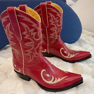 OLD GRINGO Women’s Boots Size 9 B Red Leather cream color accents and embroidery